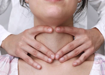 Cùng tìm hiểu đúng về bệnh ung thư tuyến giáp